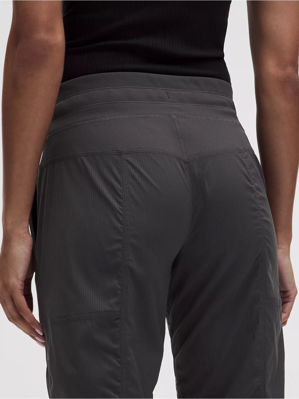 Lululemon Dance Studio Mid-Rise Pant size 0